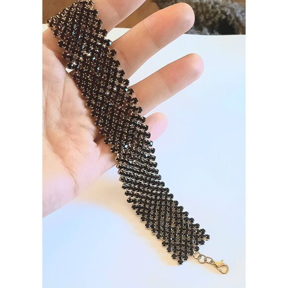 2/$21 Ladies Elegant Bracelet -Style B - Picture 5 of 8